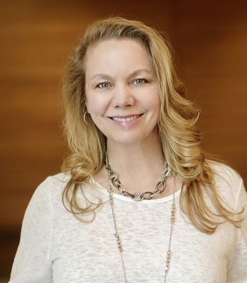 Portrait of Tina Regnani, Bozeman Advisor | REALTOR®.